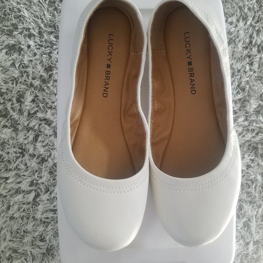 Lucky Brand White Ballerina Flats Size 8